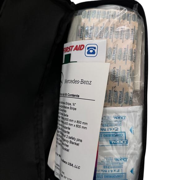 Mercedes Benz CLA-Class 2013-16 Emergency First Aid Kit with Case‎ Fits Q4860043 - Picture 6 of 6